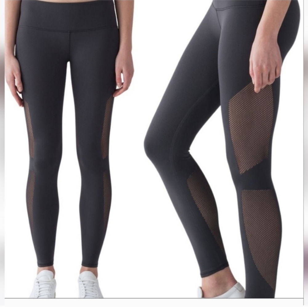 Lululemon Reveal Dark Gray (almost black) Leggings with Mesh 2/ XS 25" inseam